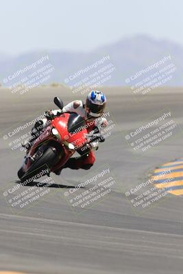 media/May-14-2023-SoCal Trackdays (Sun) [[024eb53b40]]/Turn 12 (1145am)/